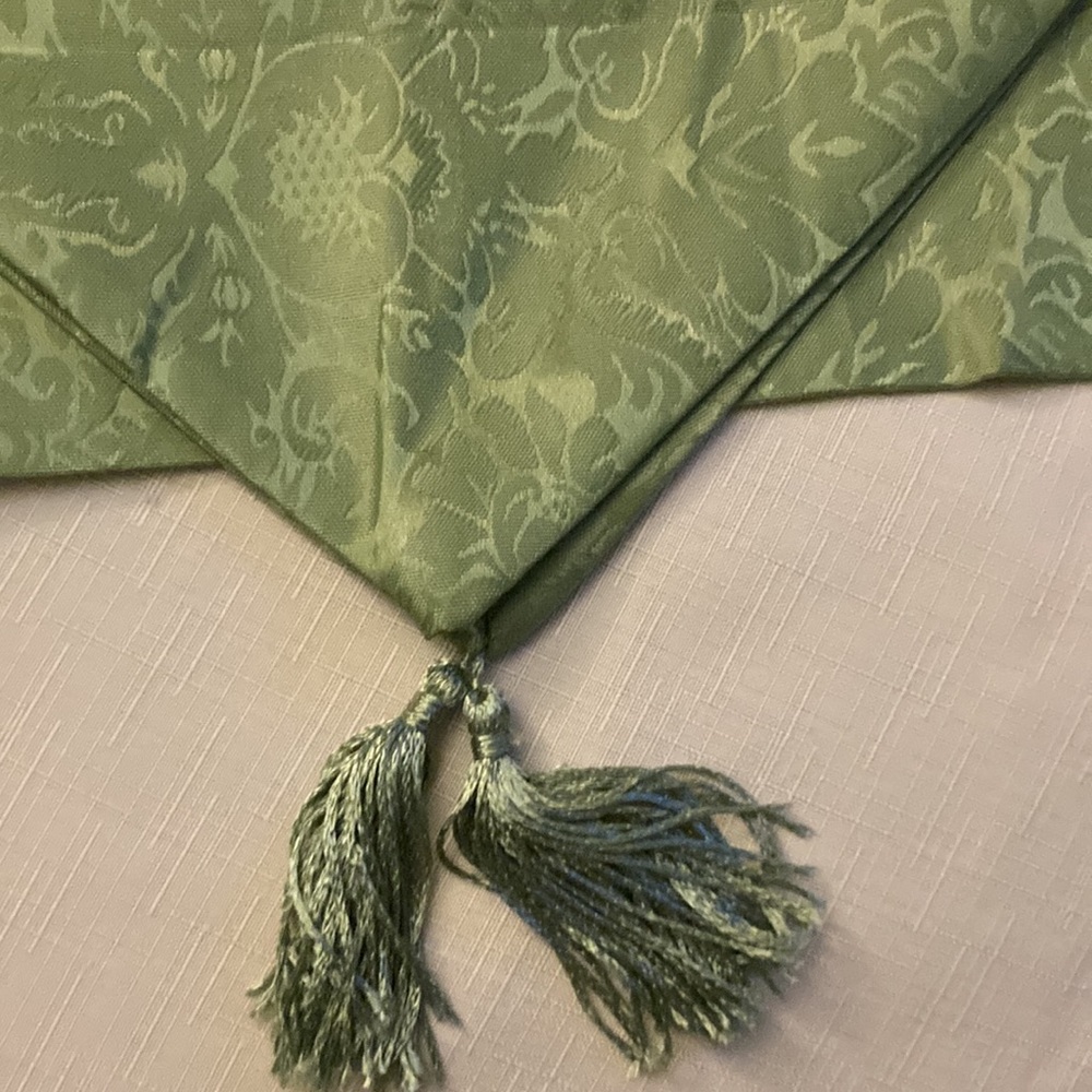 Home Collection table runner - Picture 3 of 6